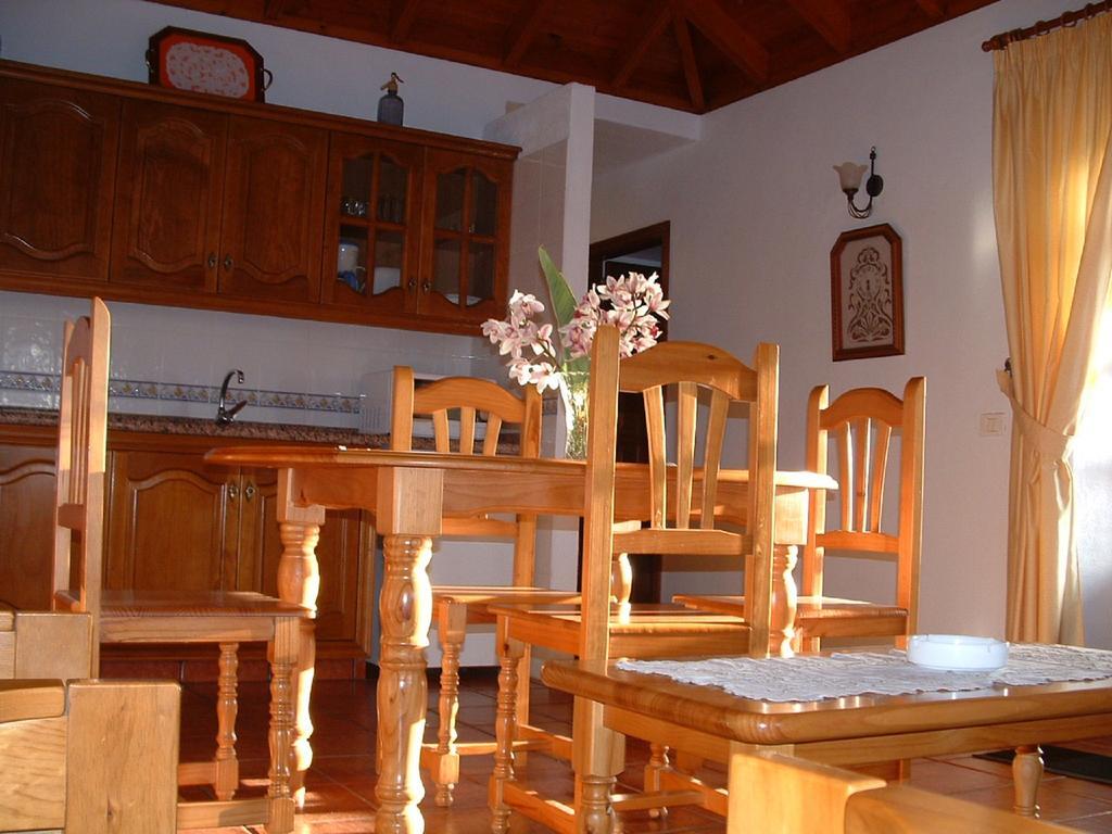 Casa Los Vinedos A 프엔칼리엔트디라팔마 외부 사진